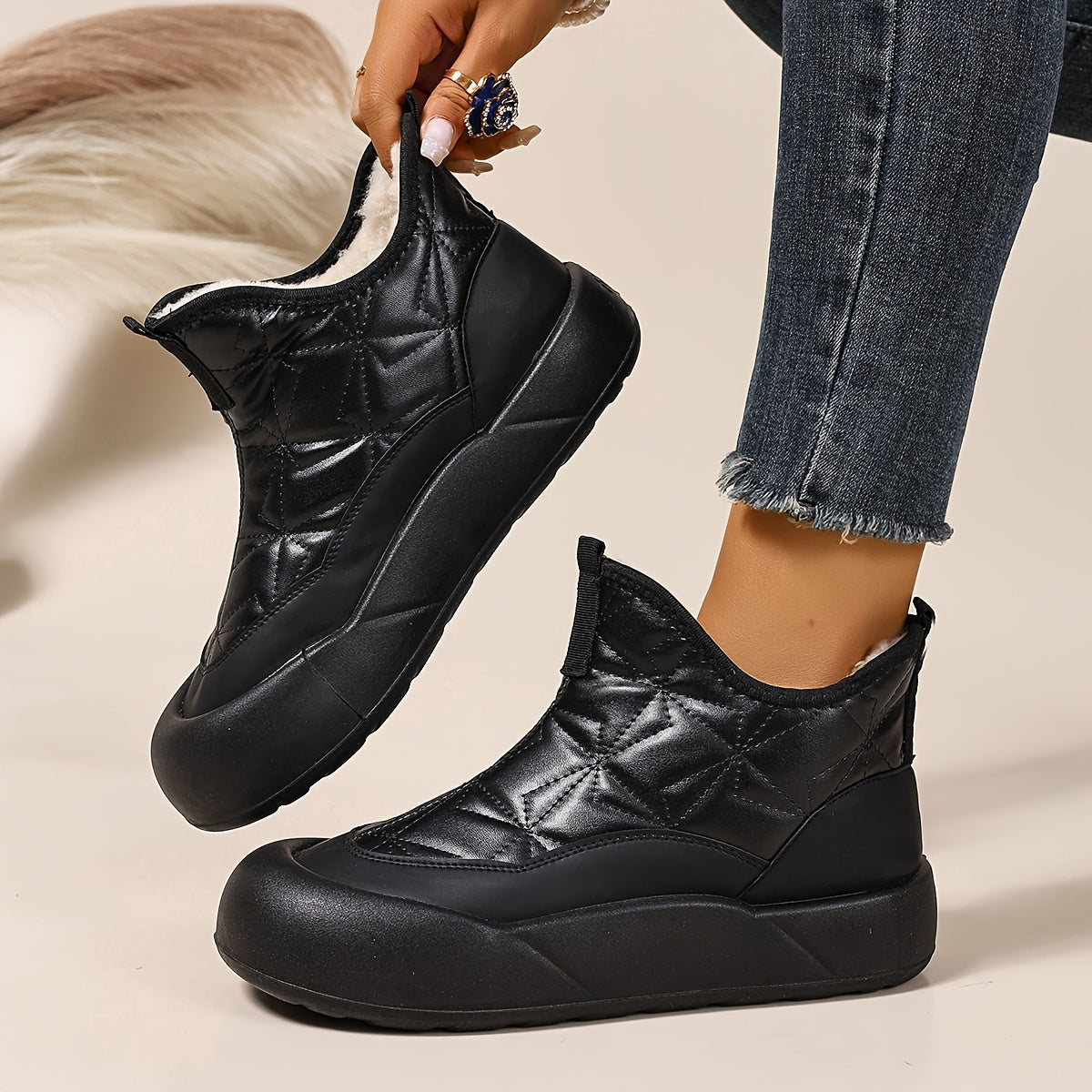 Šilti ir patogūs žieminiai moteriški batai