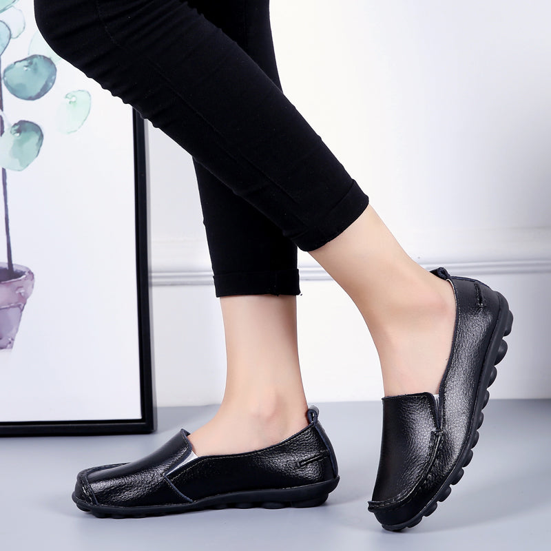 Mokasinų stiliaus moteriški bateliai rudens sezonui