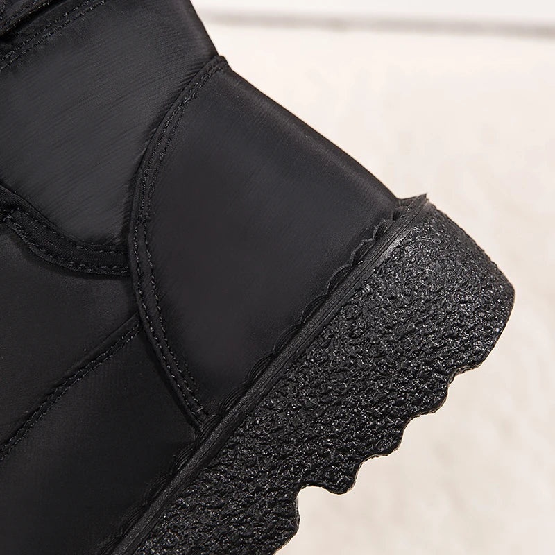 Neperšlampantys auliniai žieminiai moteriški batai