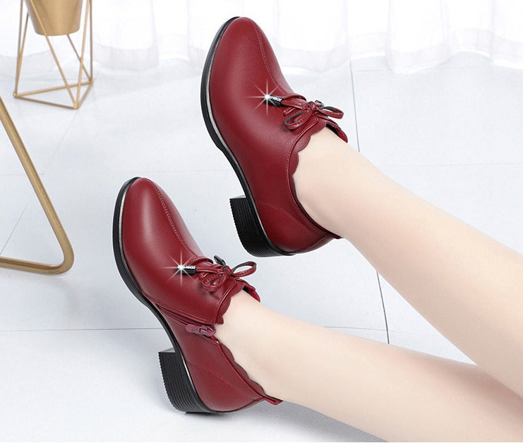 Elegantiški moteriški rudeniniai bateliai