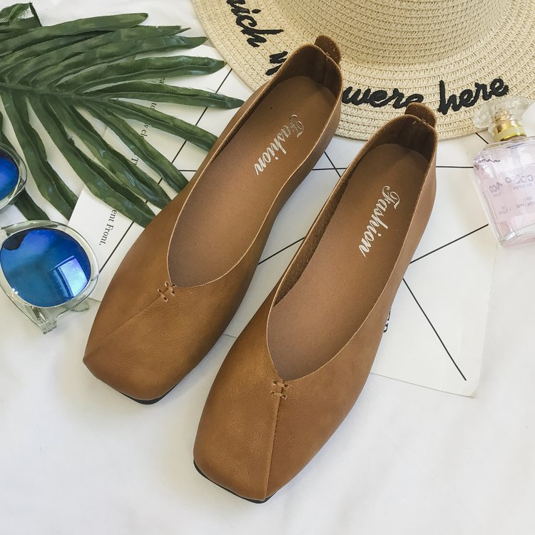 Elegantiški moteriški rudeniniai bateliai