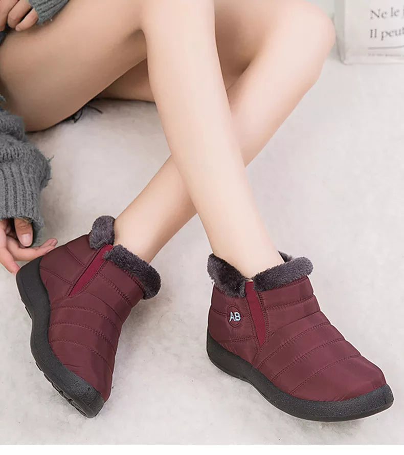 Pašiltinti auliniai žieminiai moteriški batai