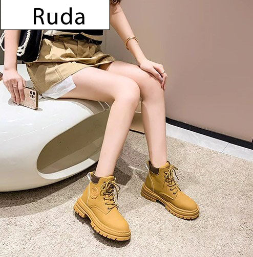 Pašiltinti moteriški aulinukai žiemos sezonui