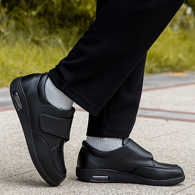 Laisvalaikio batai su lipuku