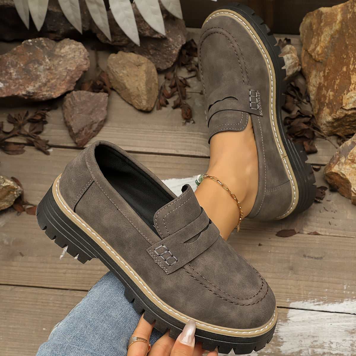 Moteriški stilingi laisvalaikio mokasinai