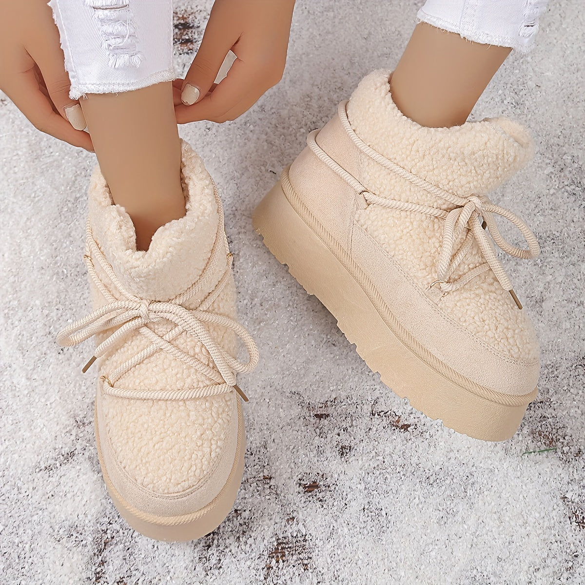 Šilti ir patogūs sniego batai moterims